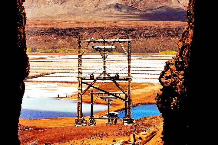 Sal island: Salt Lake Tour, Shark bay & Pedra de Lume Village - Photo 1 of 18